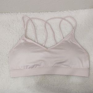 BNWOT Old Navy Light Support Sports Bra